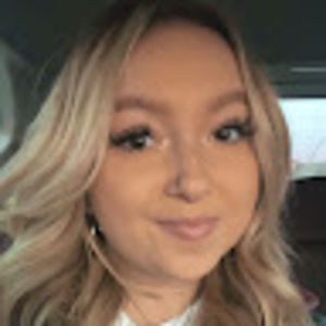 Meet your Posher, Haylee